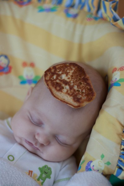 I have no point, so here\'s a baby with a pancake on his head